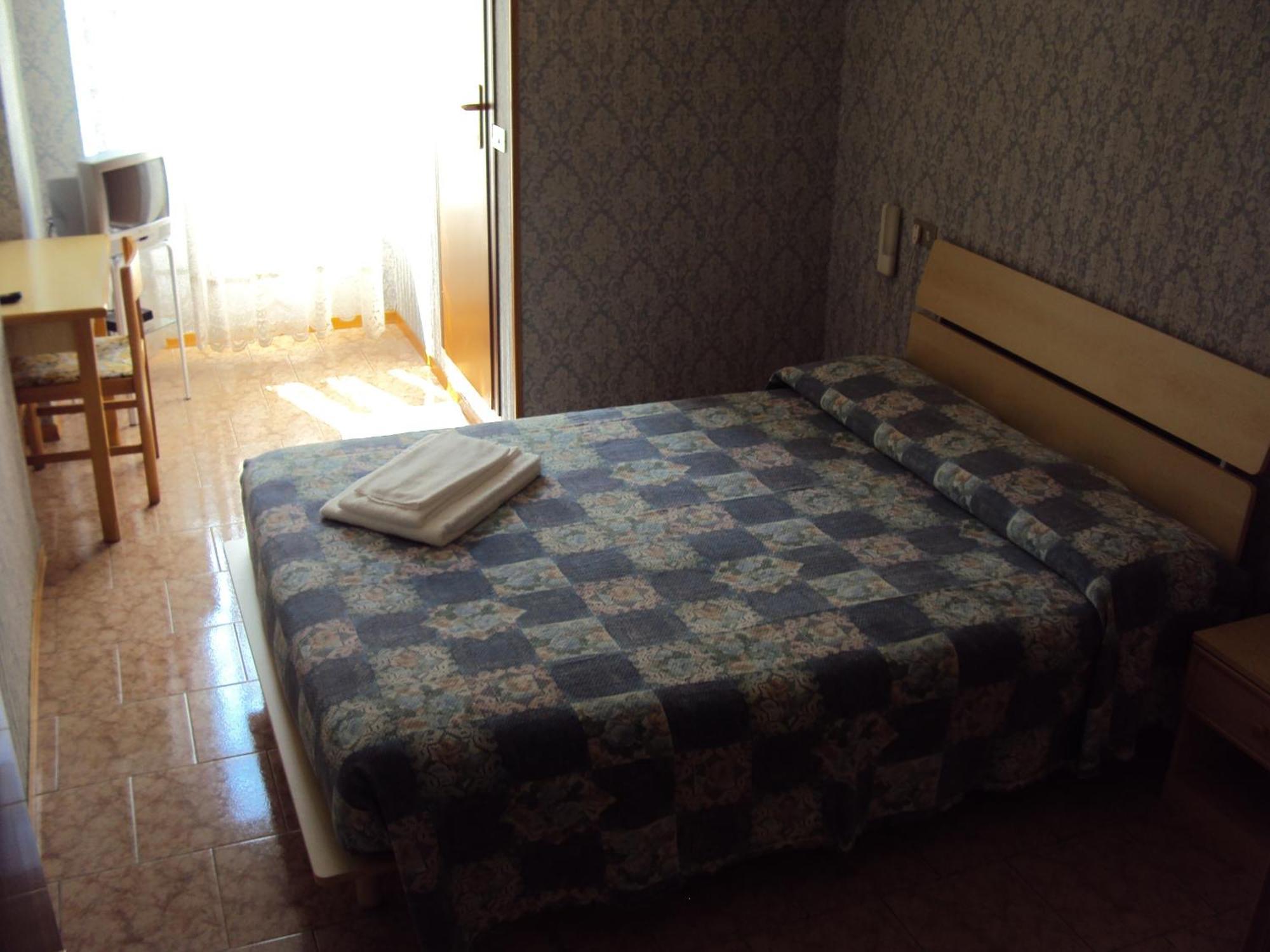 Hotel La Salsesina Salsomaggiore Terme Cameră foto
