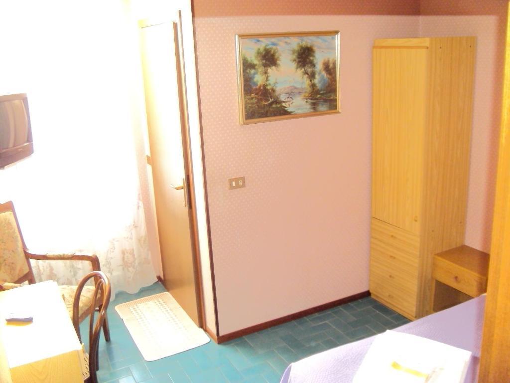 Hotel La Salsesina Salsomaggiore Terme Cameră foto